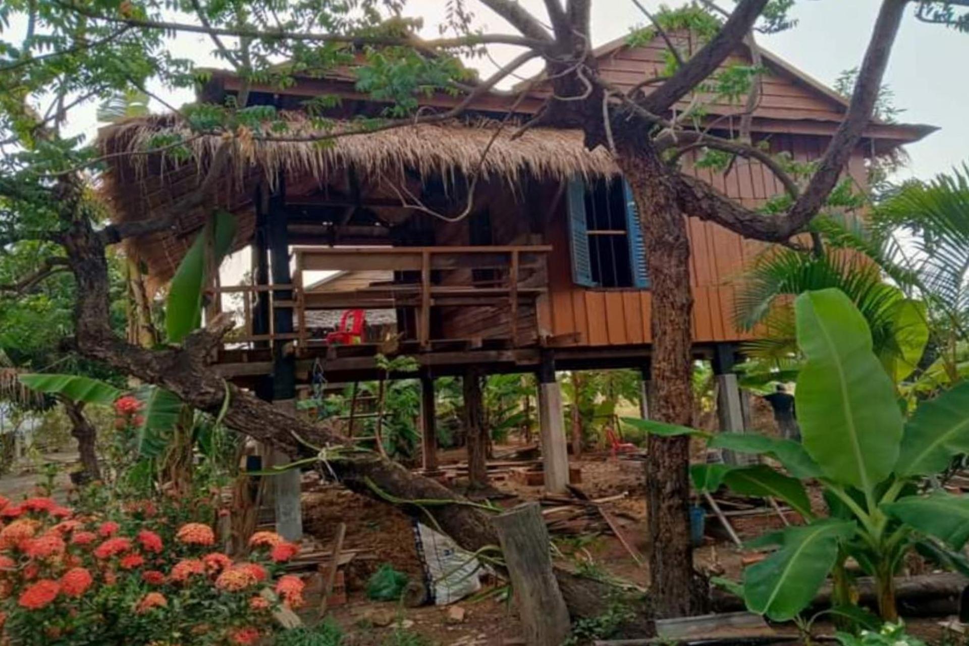 Family Batcave Homestay Battambang Exterior foto