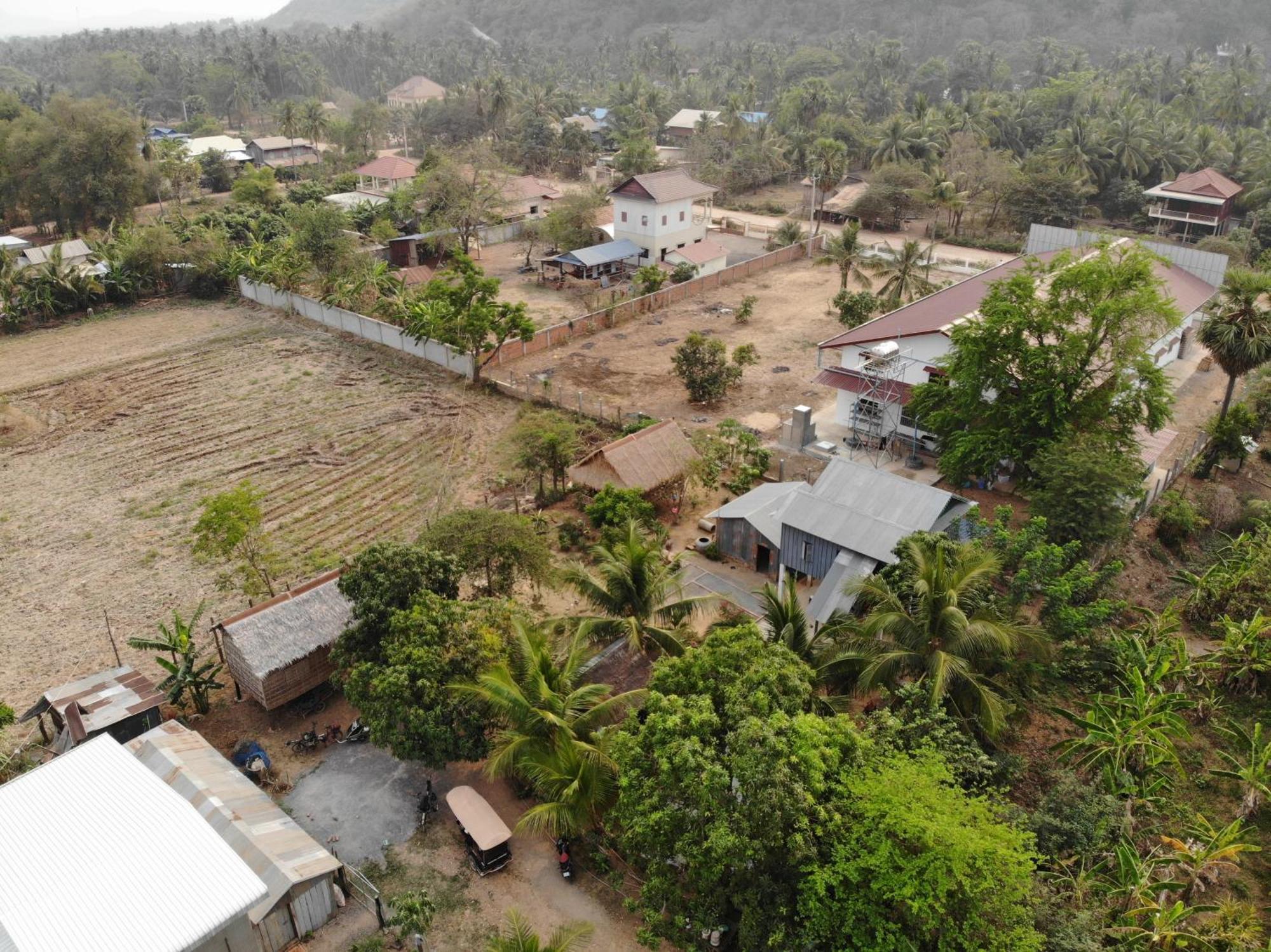 Family Batcave Homestay Battambang Exterior foto